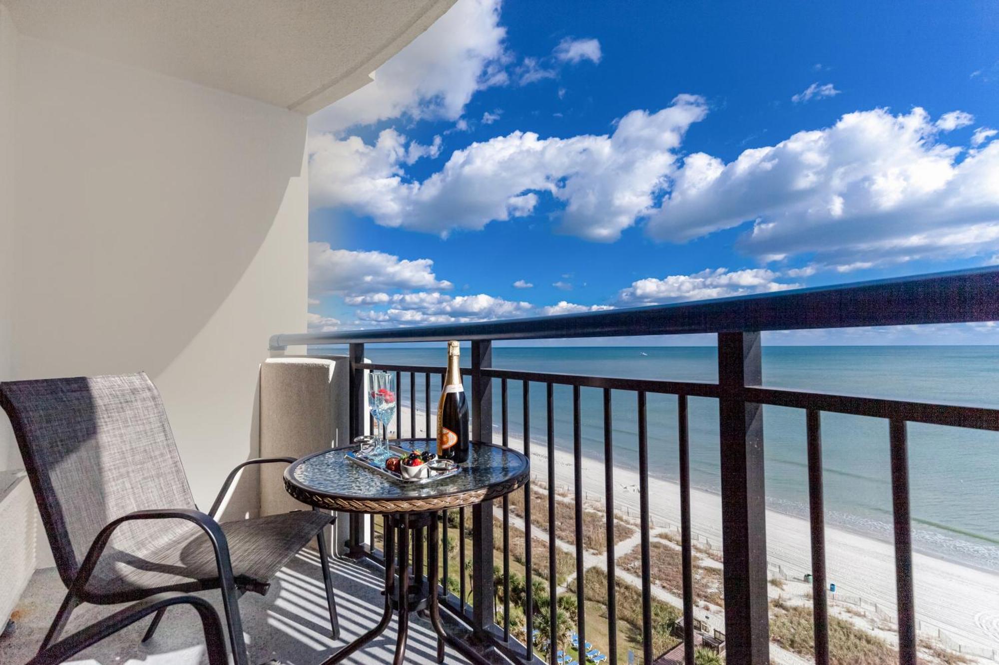マートルビーチOceanfront Bliss, Amazing Views! 1235Bアパートメント エクステリア 写真